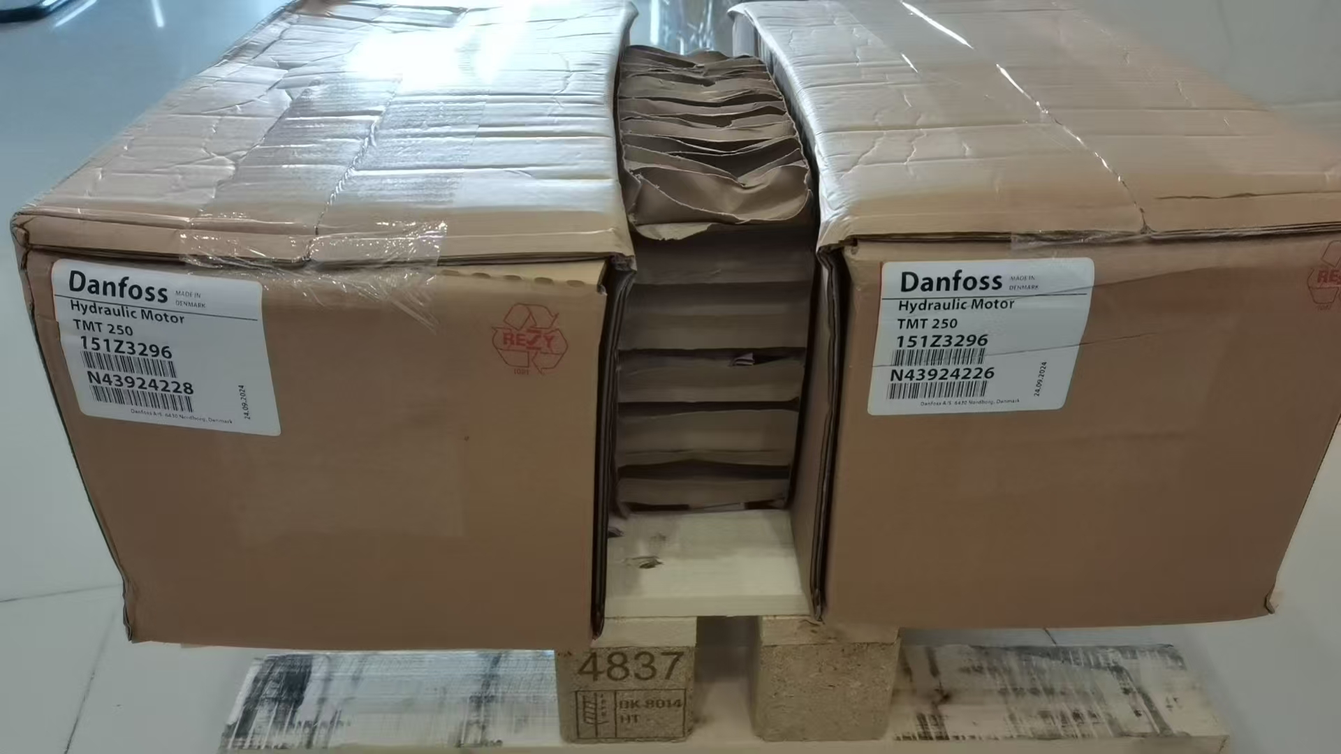 丹佛斯DANFOSS电磁阀三线接法解析