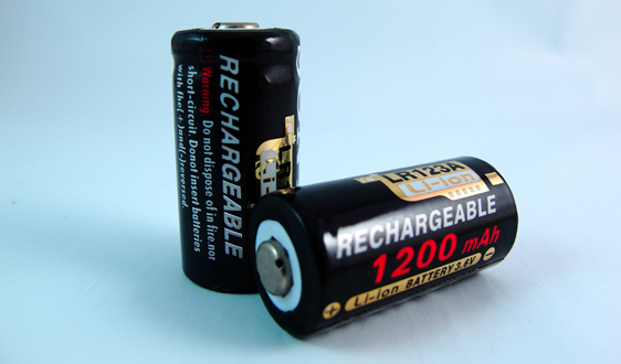 宝马、三星SDI和Solid Power合作推进全固态电池技术商业化